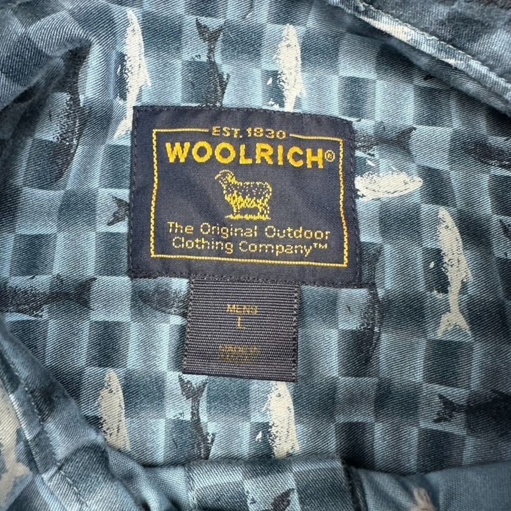 Woolrich Shirt Mens Large Fishing Blue All-Over Print Fishing Theme Button - Picture 4 of 8